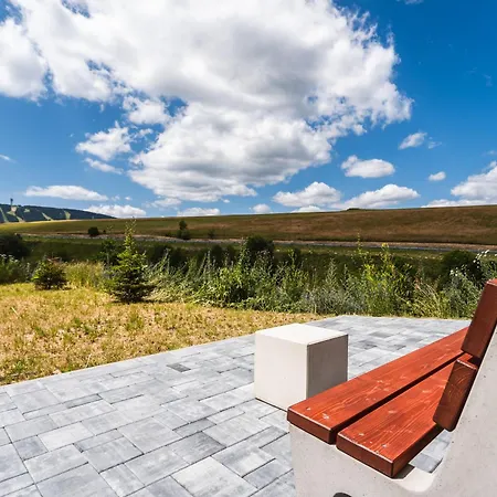 Krusne - Bike Friendly Apartment Loučná pod Klínovcem